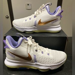 Nike Lebron James Witness V